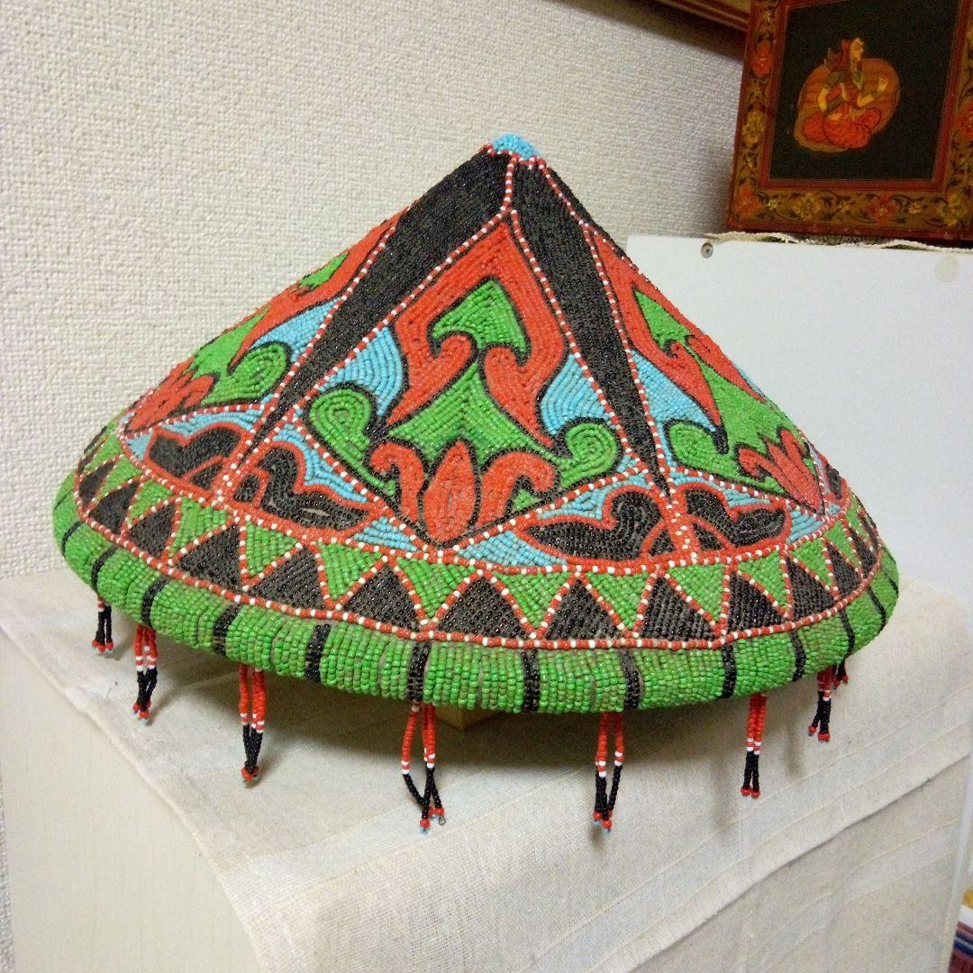 南米民芸品　ビーズ細工　ランプシェード　オブジェ　壁飾り　ハンドメイド