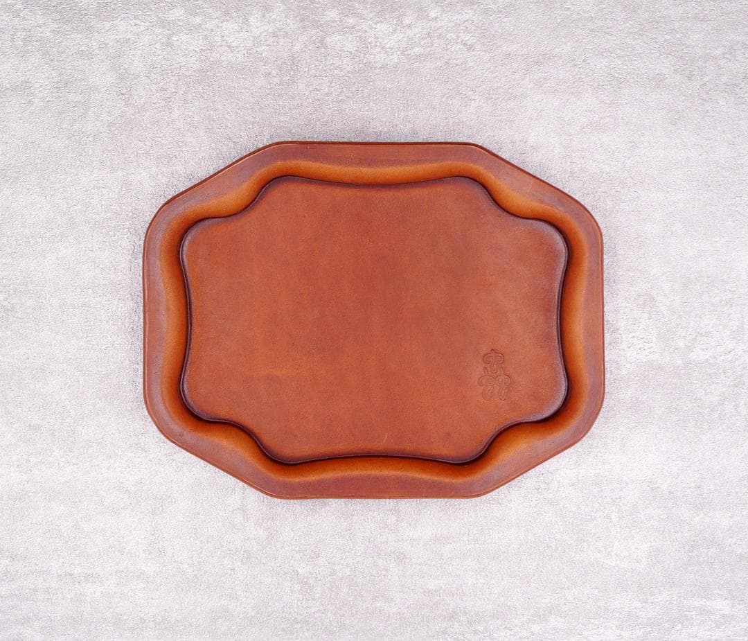 職人手作りの小物収納トレイ — 天然牛革で優雅なクラシックデザイン