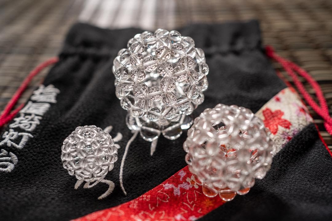 3個セット 水晶 バッキーボール/フラーレン（台座付）