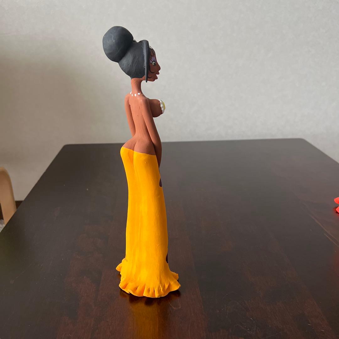 人形　ベネズエラ　陶器