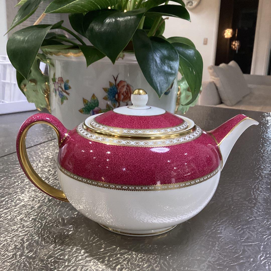 ウェッジウッド ユーランダー パウダールビー ポット ティーポット