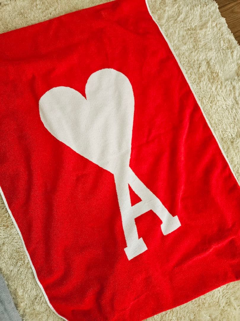 AmiParis　アミ　ビーチタオル　大判　レッド×ホワイト　カバー　海