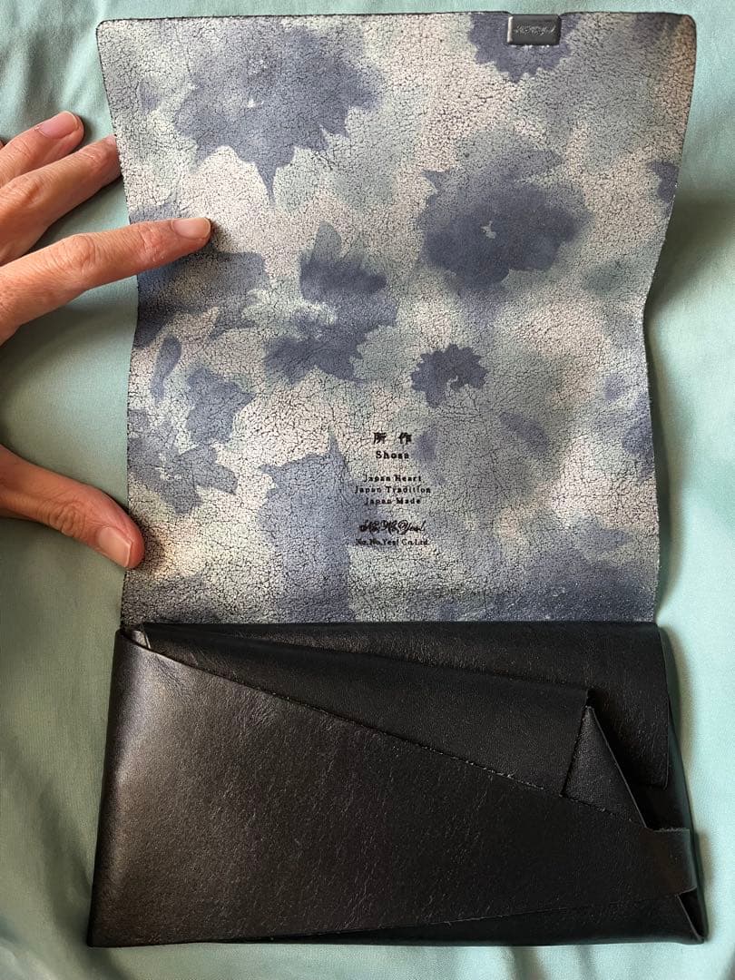 Shosa 本革 長財布 睡蓮画　ブラック×フローラル