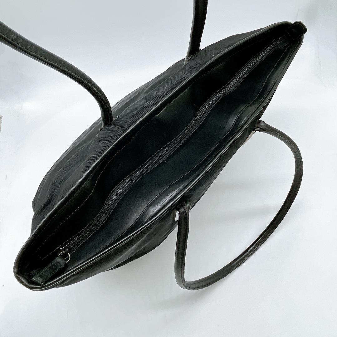 良品 GUCCI A4可能 キャンバス トートバッグ シルバー金具 f223