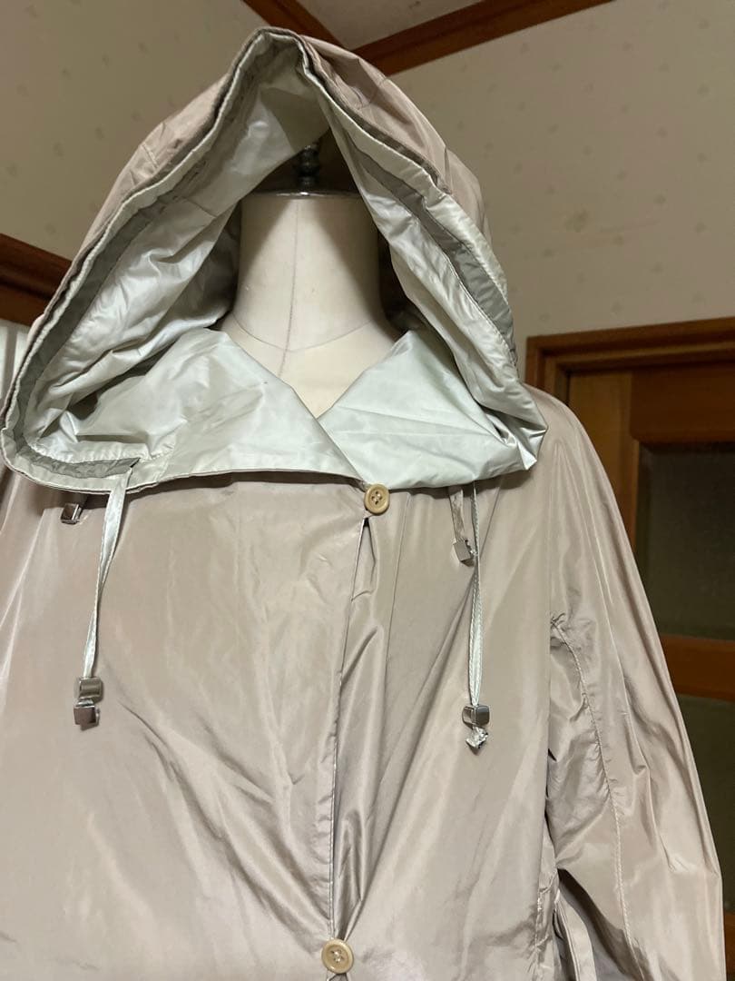 春物　軽量マックスマーラ　リバーシブルコート