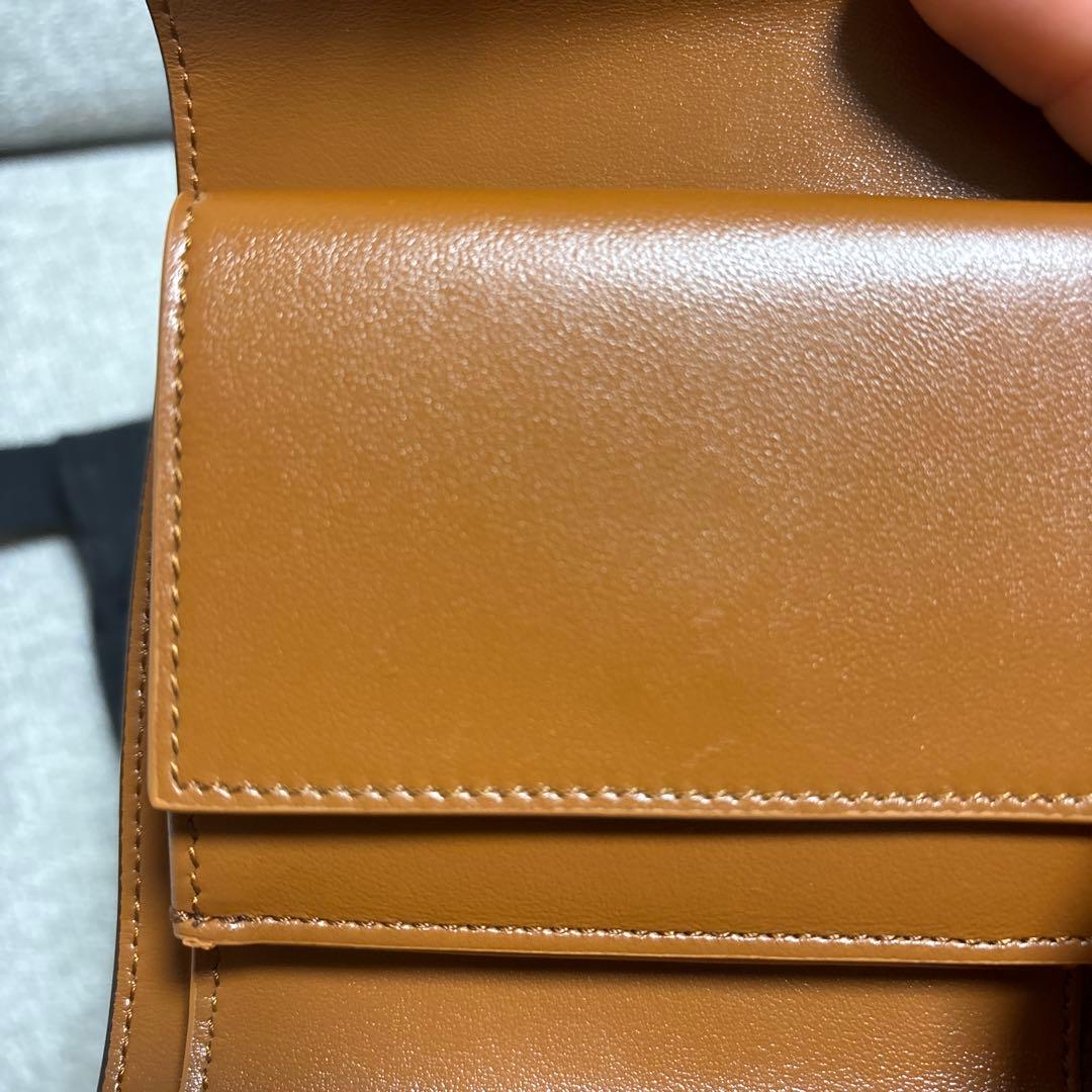 セリーヌ　三つ折り財布　トリオンフ
