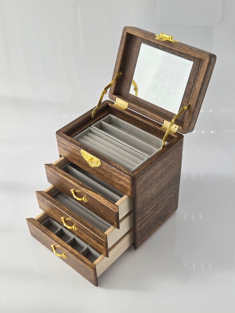 ジュエリーボックス、引き出し3段、ダイソートレイ8枚付き