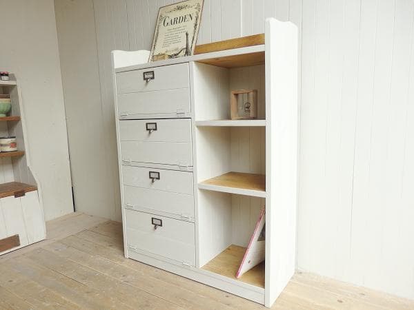 サイズデザインオーダー可！４枚バッタン扉キャビネット●シャビーホワイト受注製作