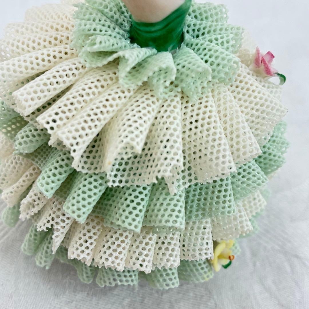 【Irish Dresden】アイリッシュドレスデン レース陶器人形2体セット①