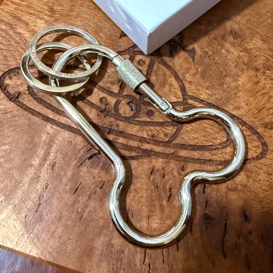 箱付レア Vivienne Westeoodロゴ入り2連キーリング