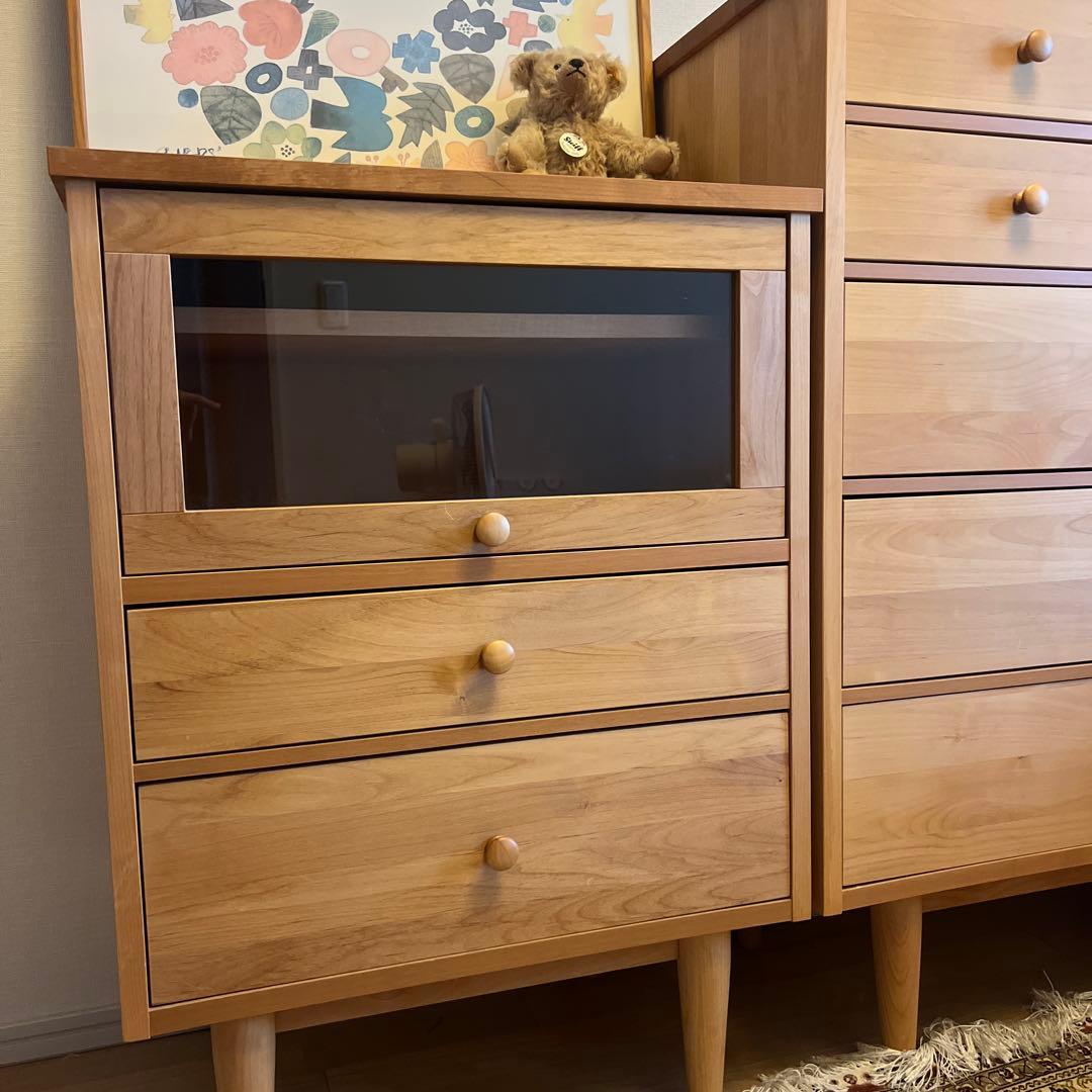 モモナチュラル　チェスト