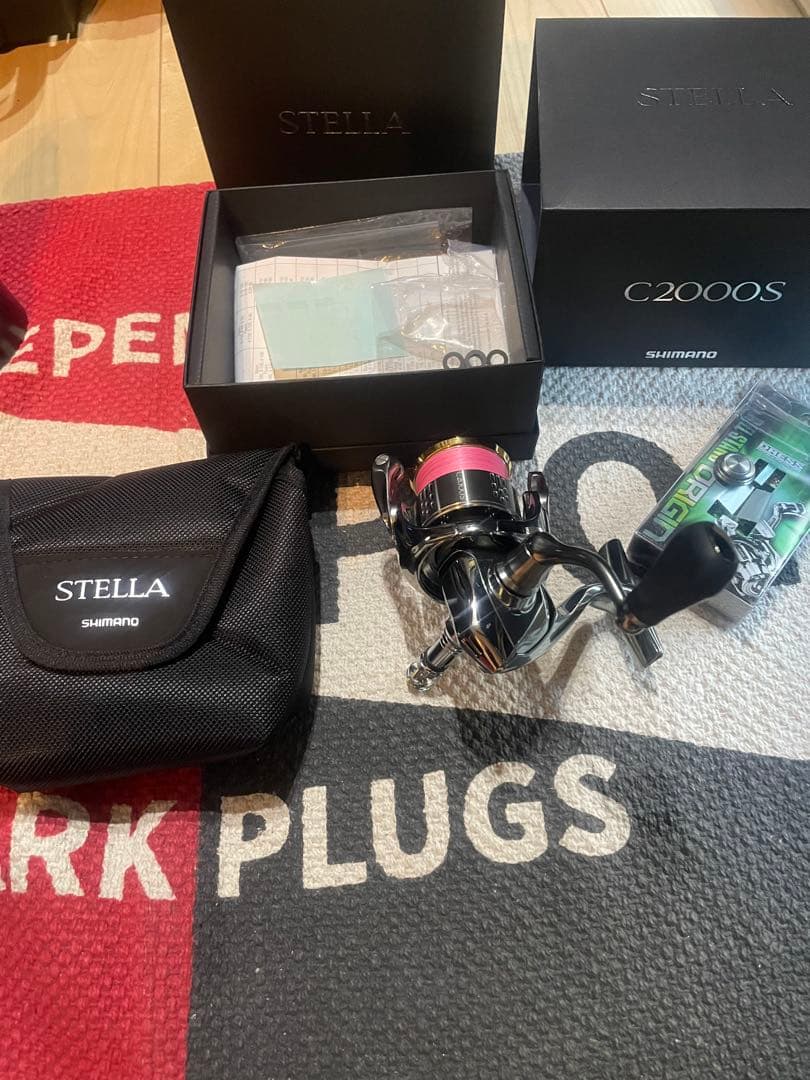 SHIMANO 18ステラ　C2000S スピニングリール　中古品