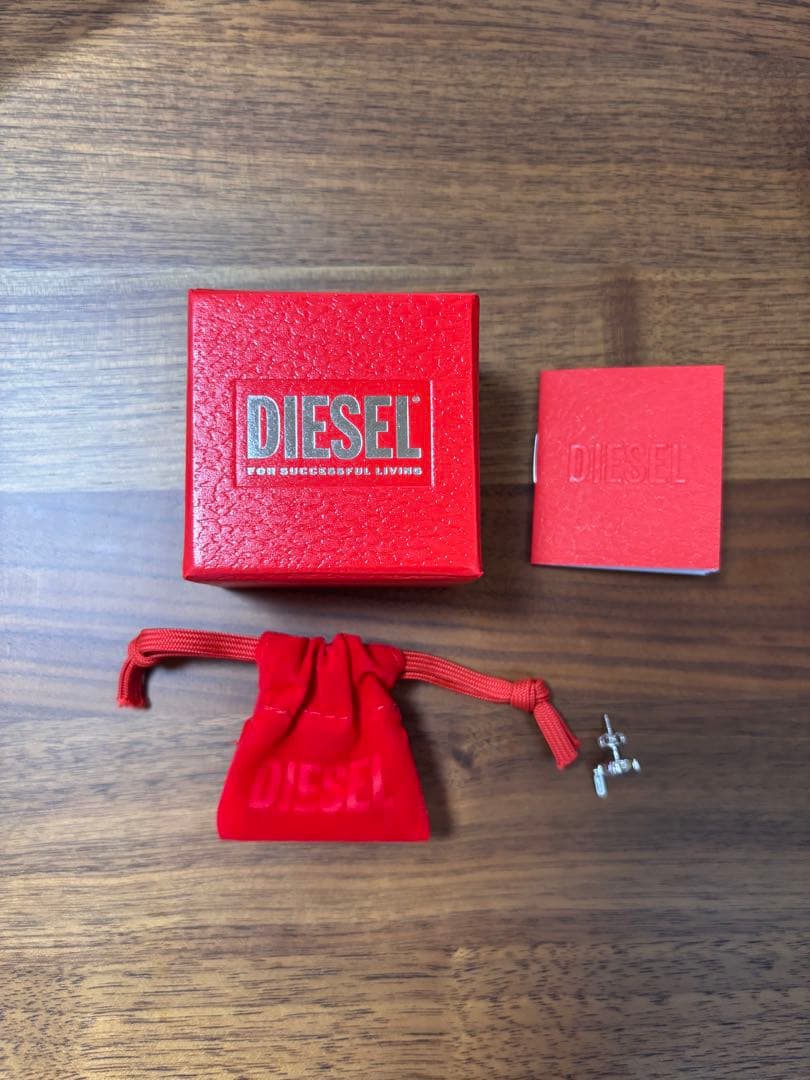 DIESEL DI1352040 スターリングシルバー ピアス