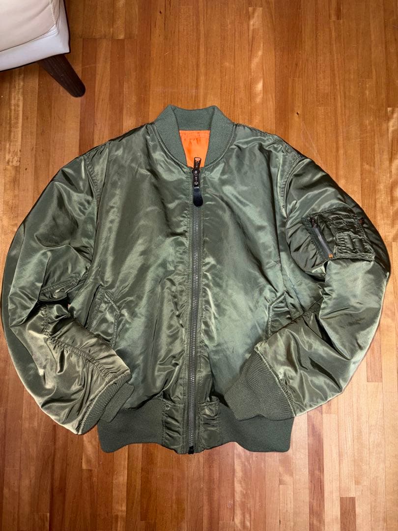 ALPHA アルファ　MA-1Lサイズ　USA製　80代 90年代