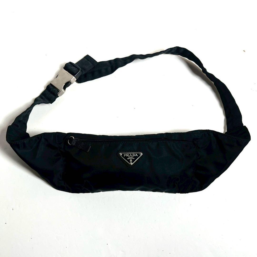 【超美品・使用感無し✨】プラダ ボディバッグ クロスボディ テスートナイロン 黒