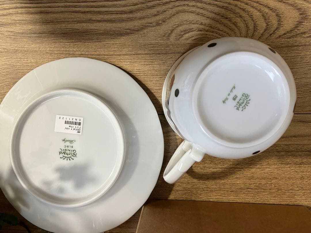 リチャードジノリ イタリアンポア 野イチゴ マグカップ ＆ プレート