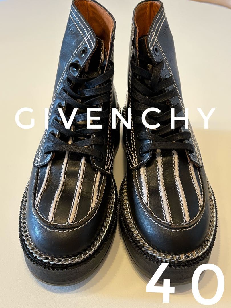 年始セール！未使用　GIVENCHY スニーカー 40 ブラック