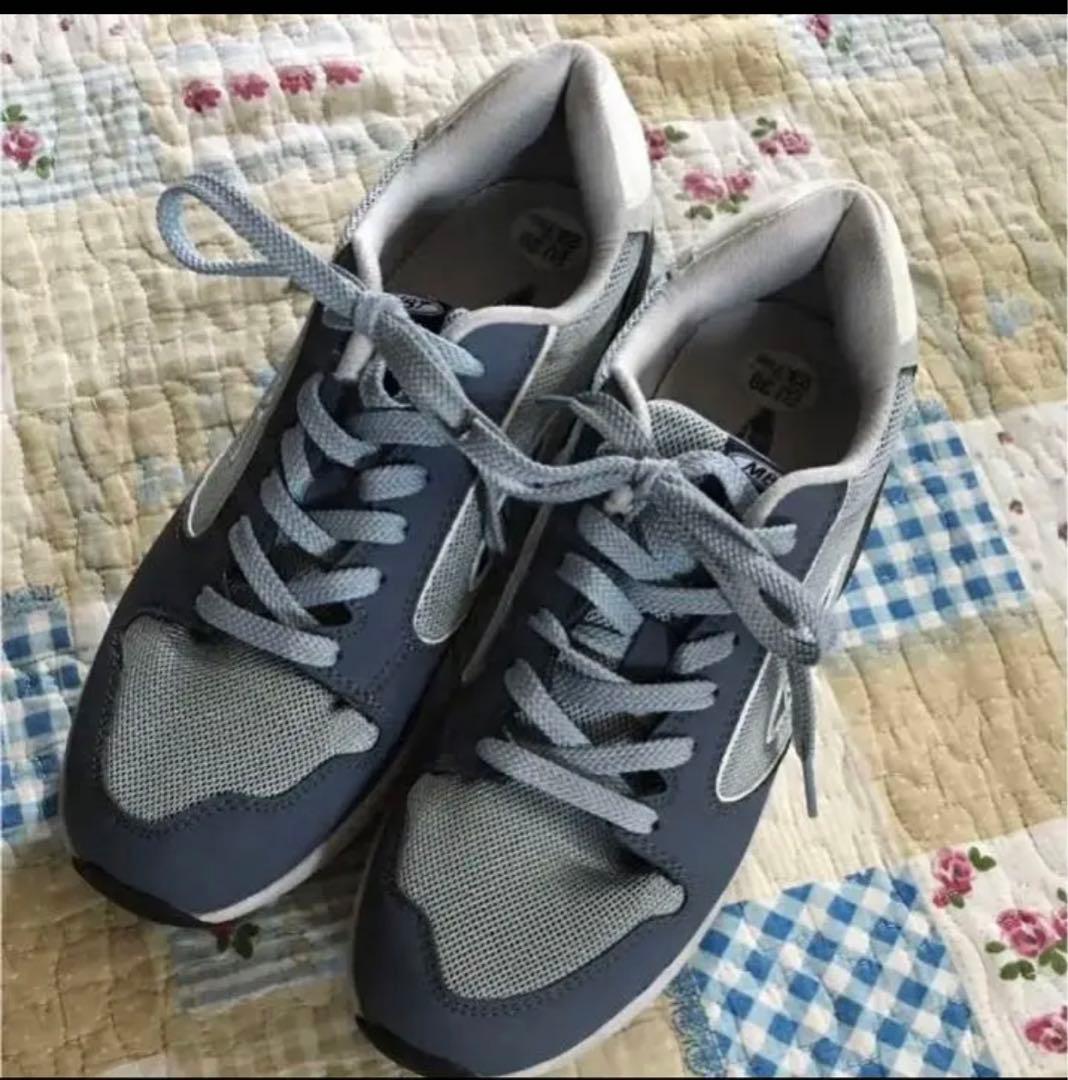 MBT ウォーキングシューズ