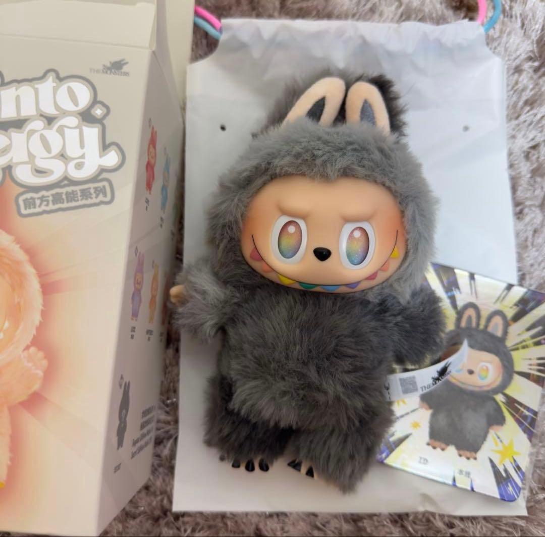 ラブブ【正規品】POPMART Energy ID シークレット