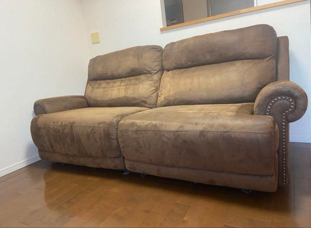 電動フルリクライニングのファブリックソファー