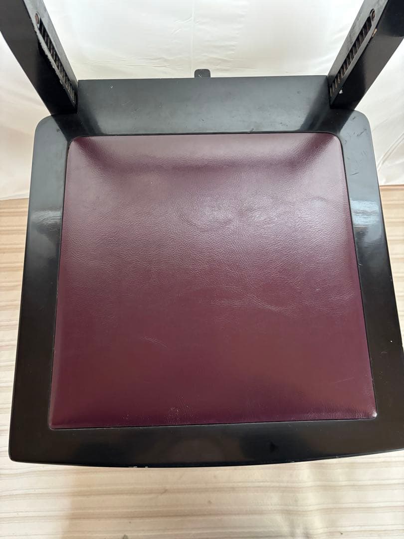 ピアノ　椅子　ヤマハ