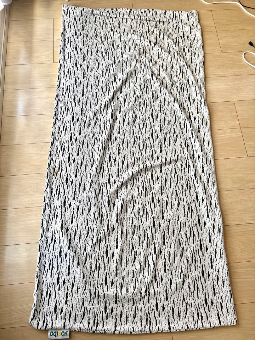 yoibo ビーズクッションカバー 白黒ストライプ