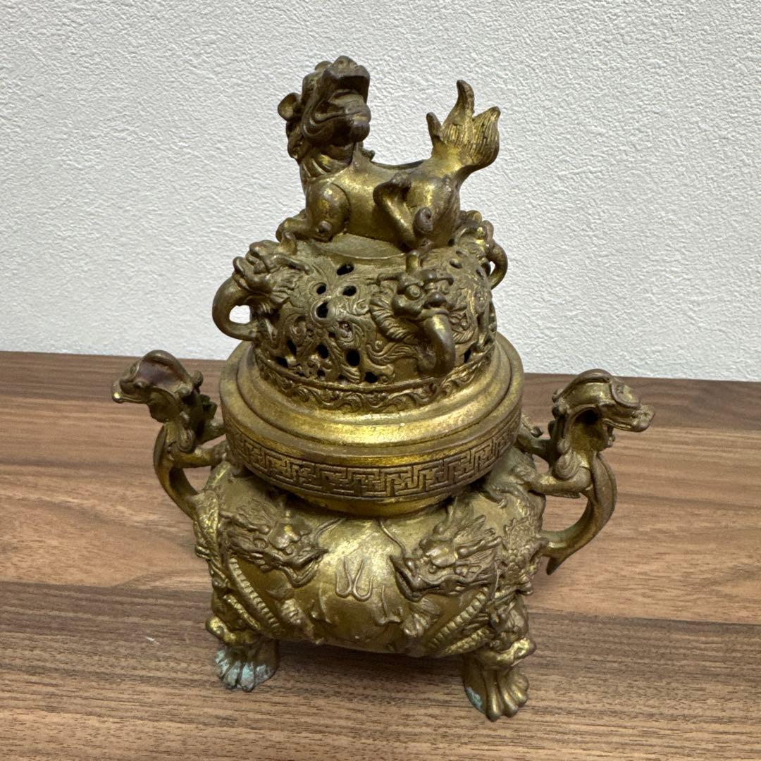 ブロンズ製香炉 九龍の彫刻