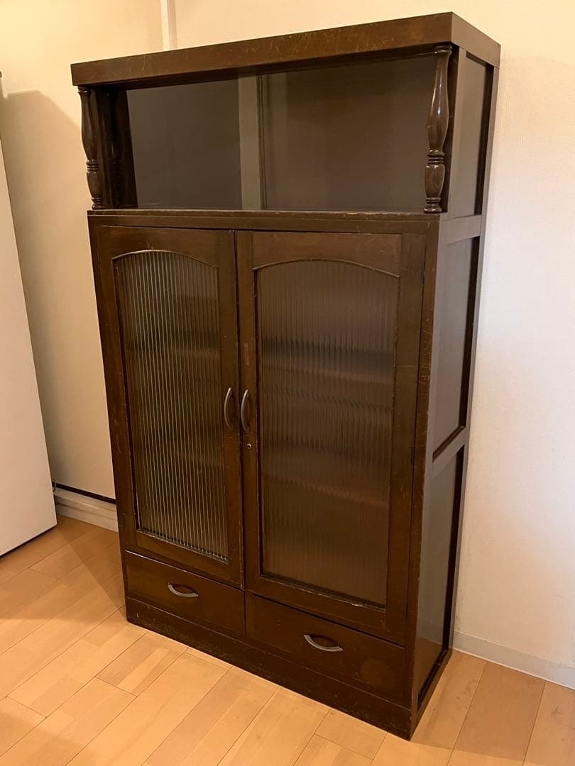 hyst アンティーク家具/食器棚/ガラス棚/キャビネット