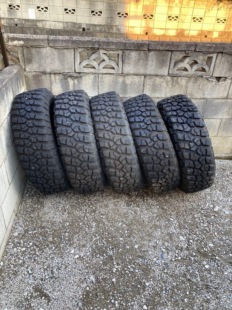 メロンパン！ BFグッドリッチ LT255/75R17 KM2