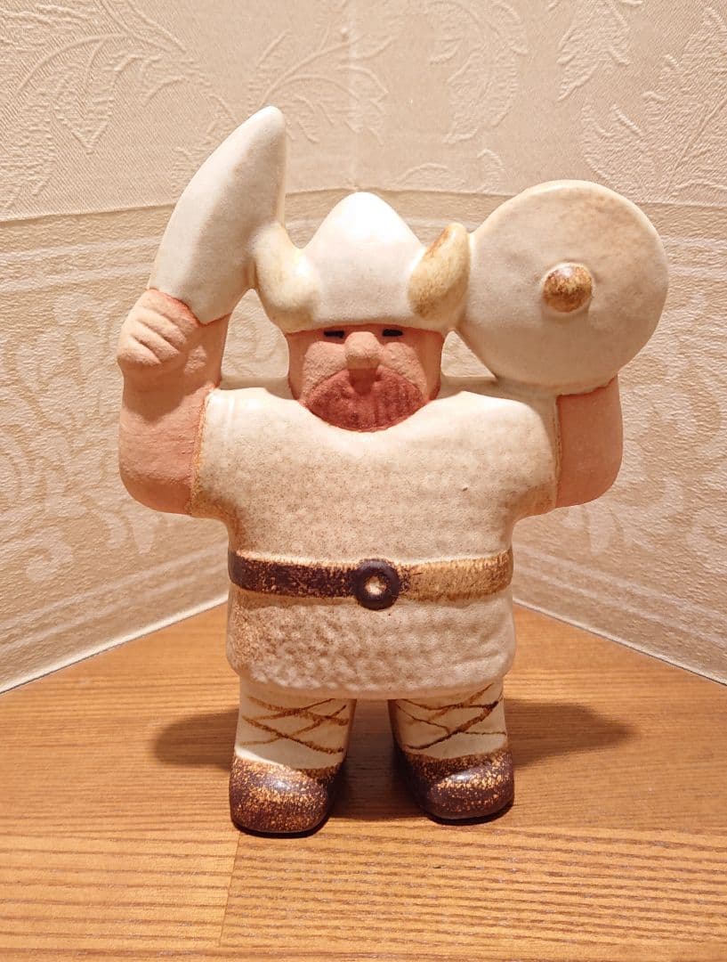 Lisa Larson リサラーソン バイキング