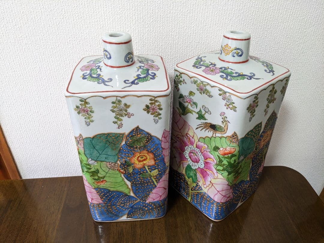 ♦中国陶磁 華栄堂製 粉彩花鳥紋様壺 瓶 花瓶 置物飾り ディスプレイ骨董品