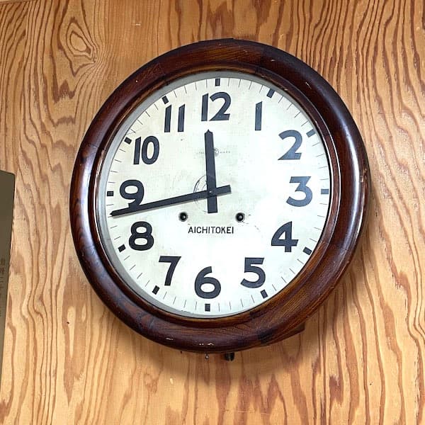 昭和レトロ　AICHITOKEI ビンテージ　かけ時計　ゼンマイ式　柱時計