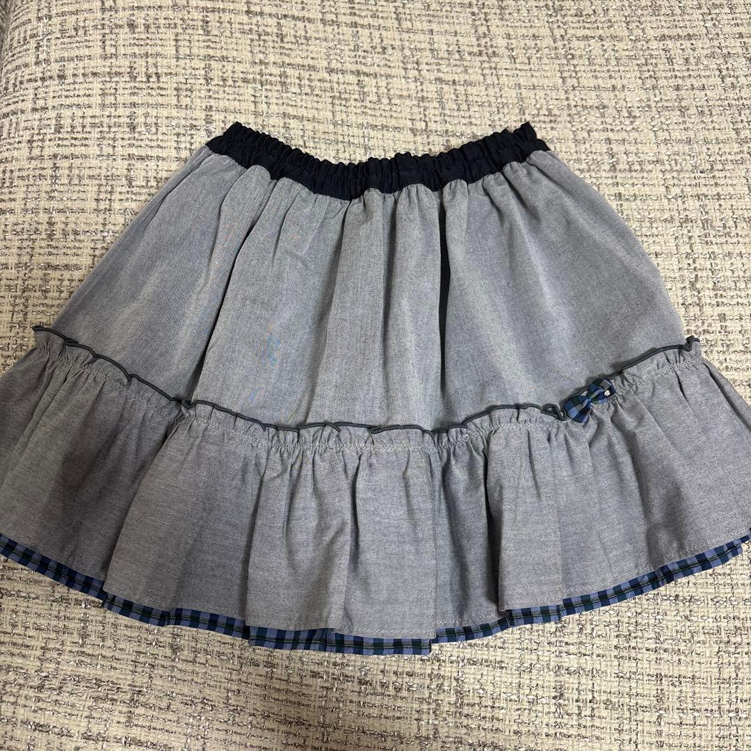 メ*ン様 【新品未使用】familiar ファミリア スカート リバーシブル X