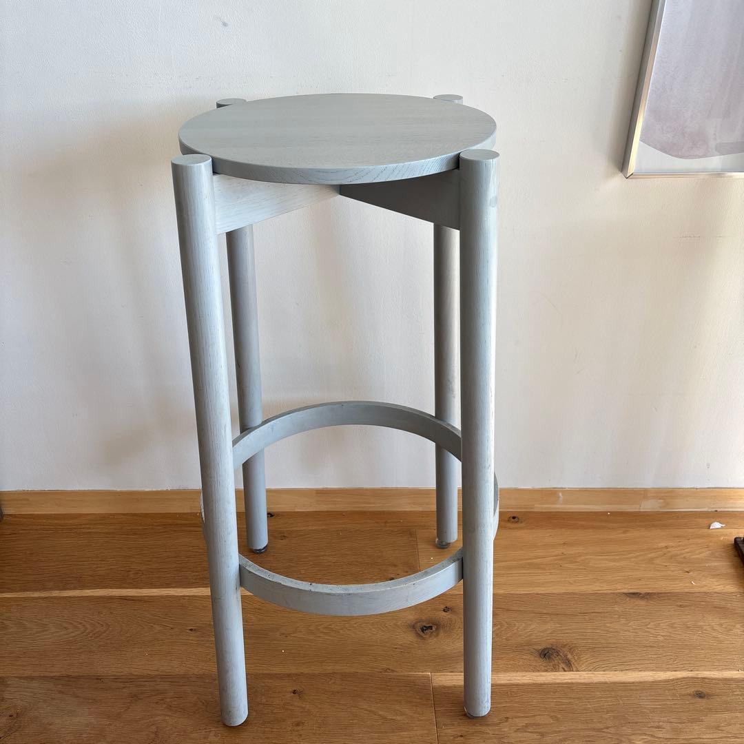 カリモク家具　KNS 円形グレー スツール P-240GAMC