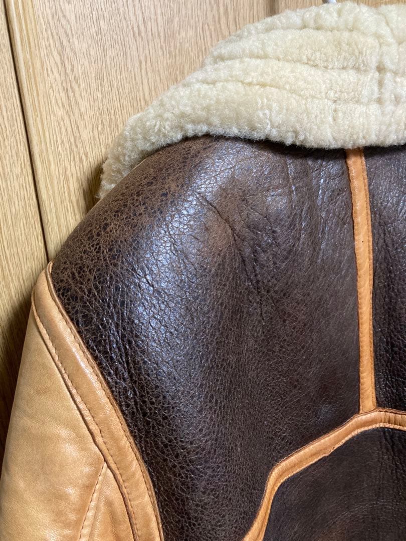 T*I様 SCHOTTショットのムートンジャケット　アメリカ製　サイズ36