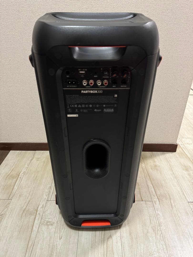 JBL PartyBox 300 Bluetooth スピーカー