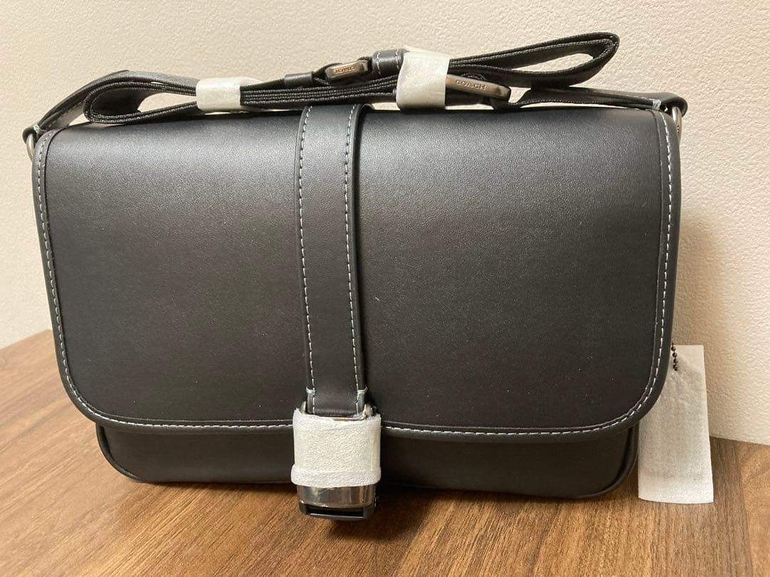 【新品】コーチ　リーグ メッセンジャー バッグ