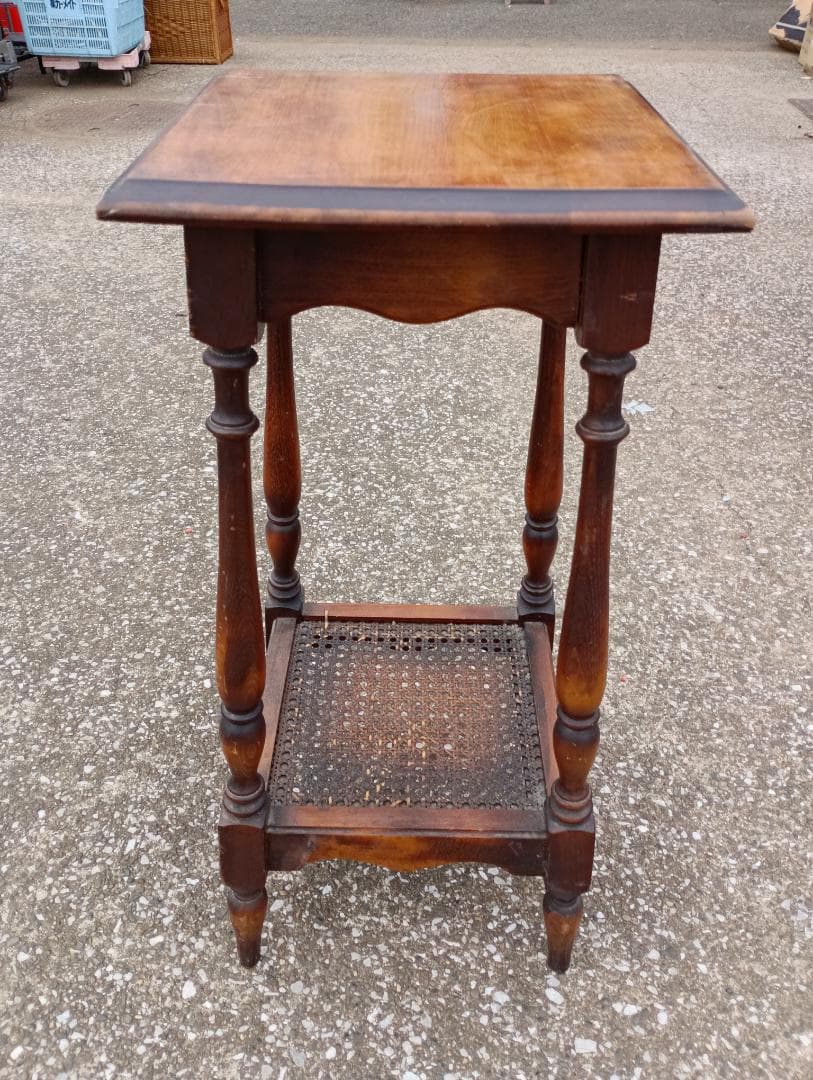 1500)カリモク　コロニアル　電話台　花台　置台