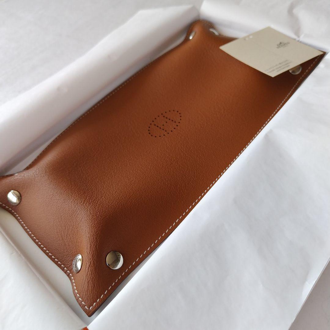 エルメス ミーズ・エ・ルランス・デスク