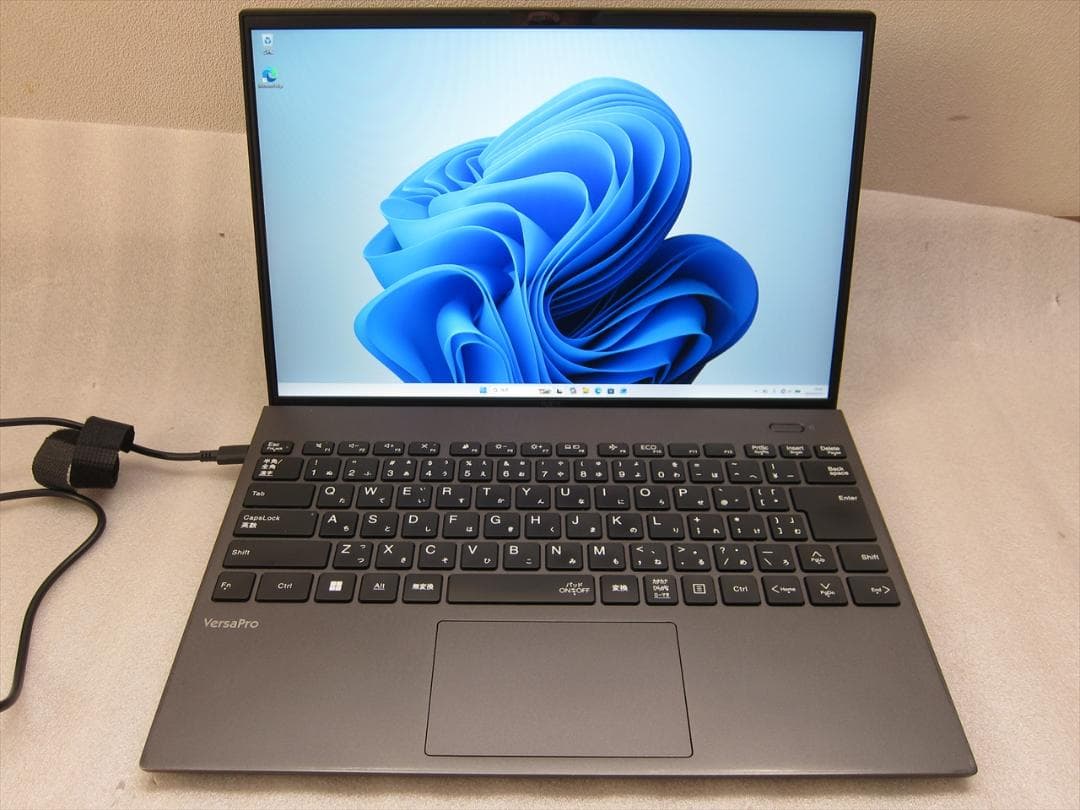 NEC Core i5-1155G7/8GB/SSD256GB/14型WUXGA