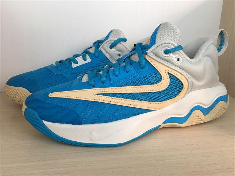 ナイキ ヤニスイモータリティ3 靴 メンズ 26,5cm 新品 (2376)