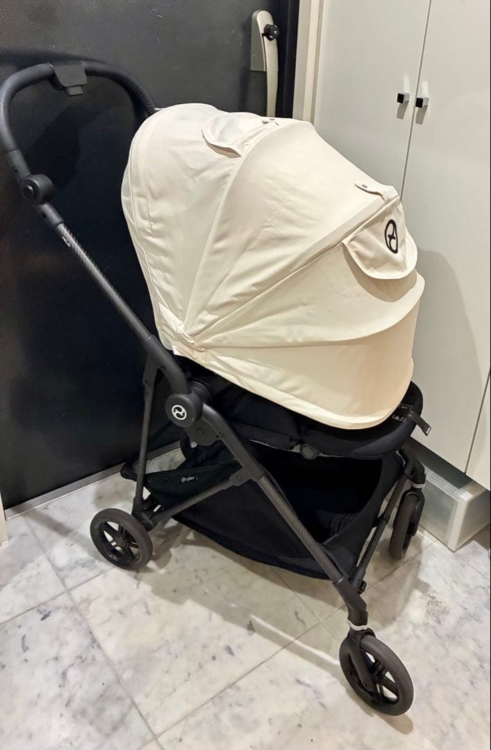 サイベックス メリオカーボン2024 キャンバスホワイト【正規レインカバー付き】