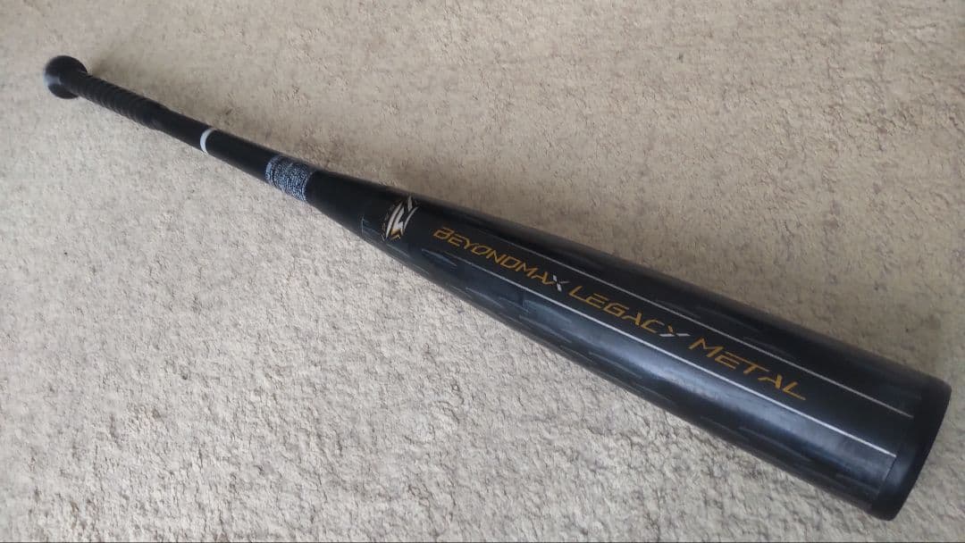 ミズノ 軟式用バット ビヨンドマックスレガシー メタル83cm