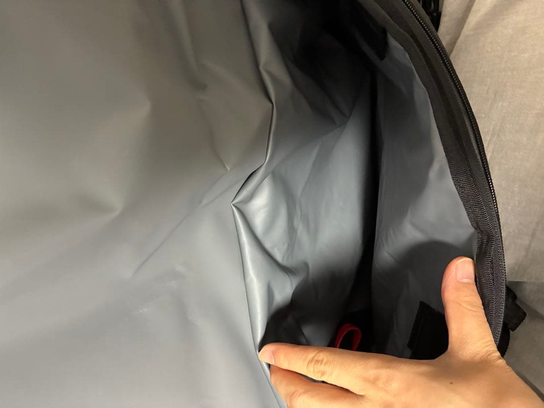 【美品】メッセンジャーバッグ CTZ/シーティーゼット 24L 防水