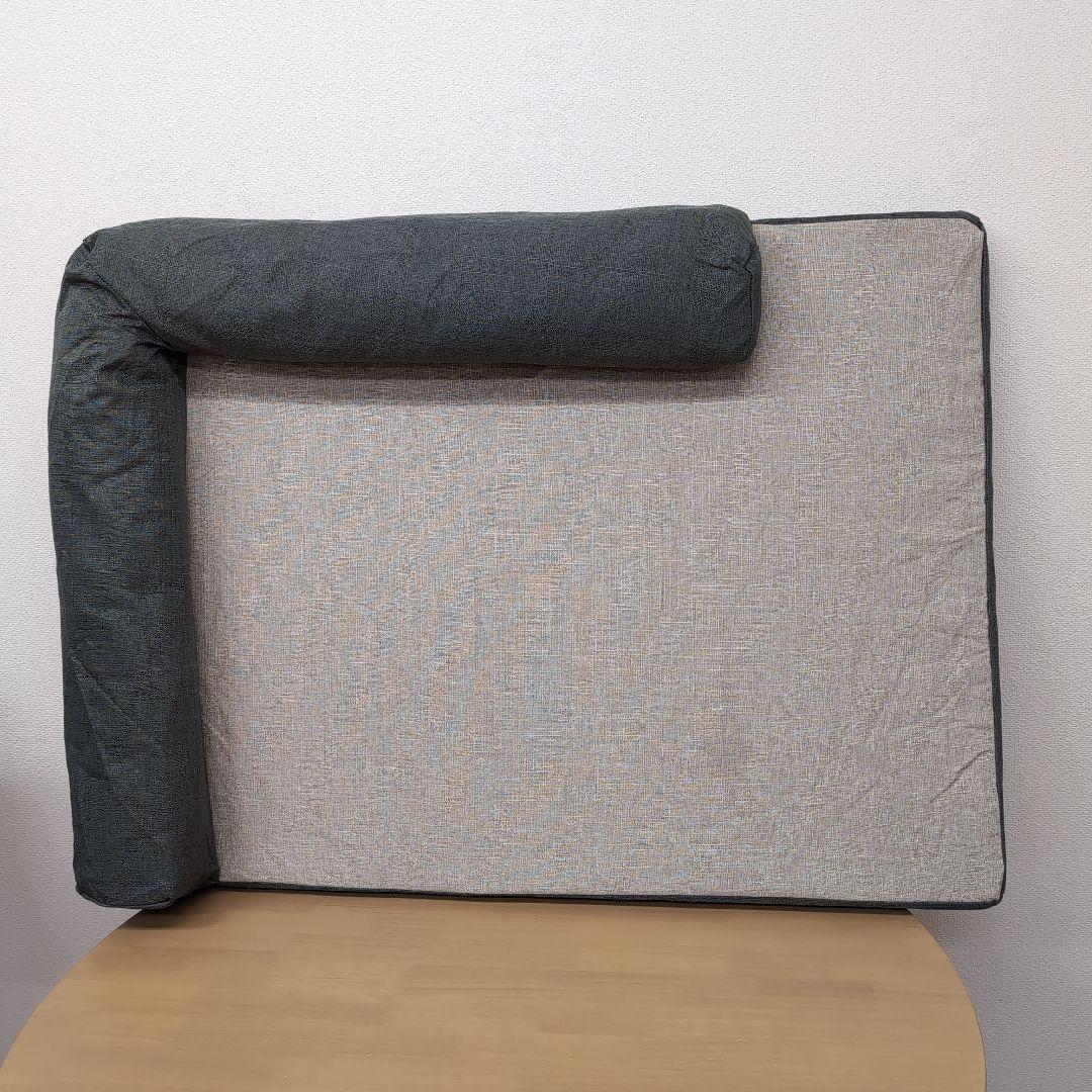 グリーンとグレーのベッドクッション 約94cm x 74cm×15cm