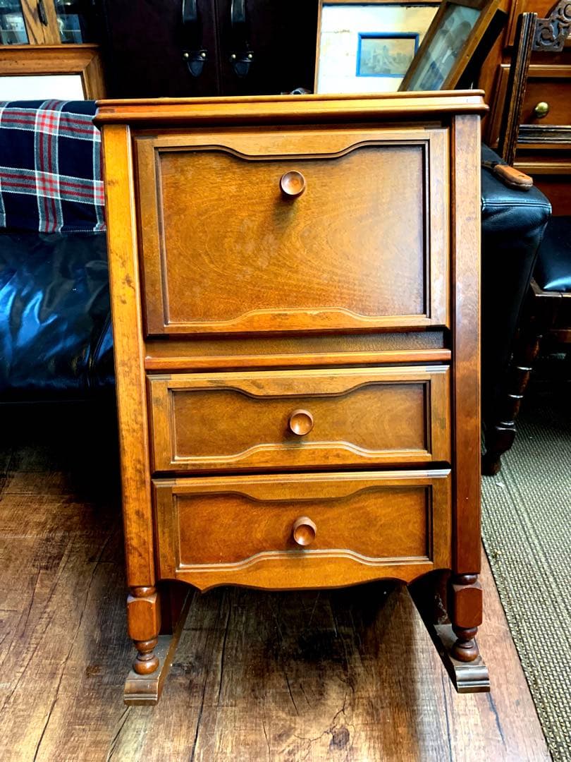 ヴィンテージ　ラック