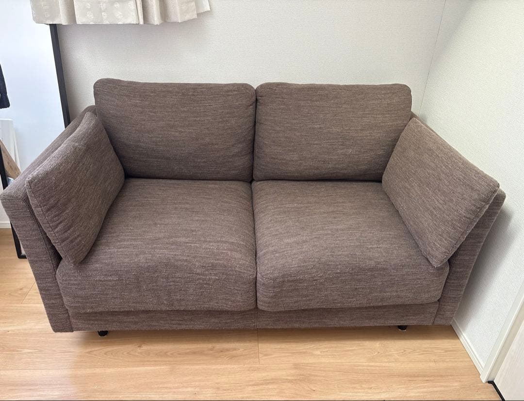 ニトリ⭐︎2人掛けソファ