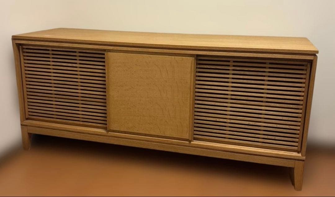 ILLUMS イルムス　キャビネット 北欧　サイドボード　テレビボード　シェルフ