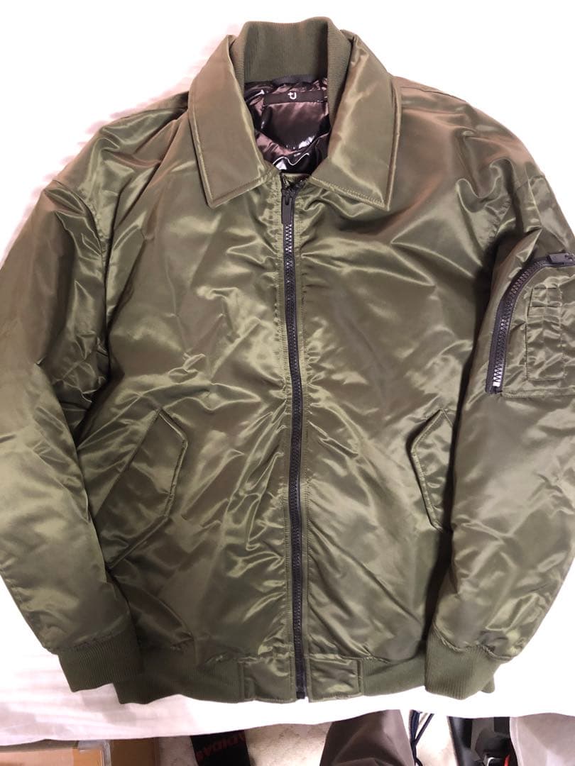 UNIQLO +J ダウンオーバーサイズリブブルゾン L ダウン90% カーキ