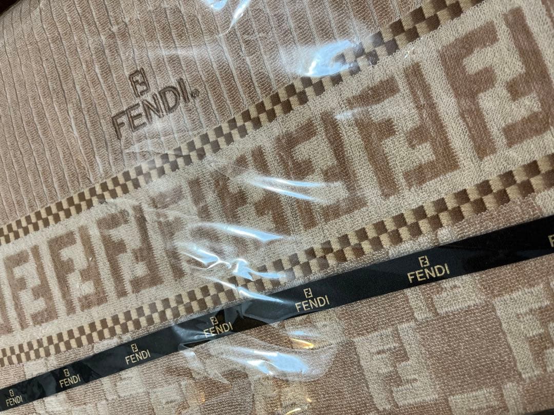 FENDI タオルケット
